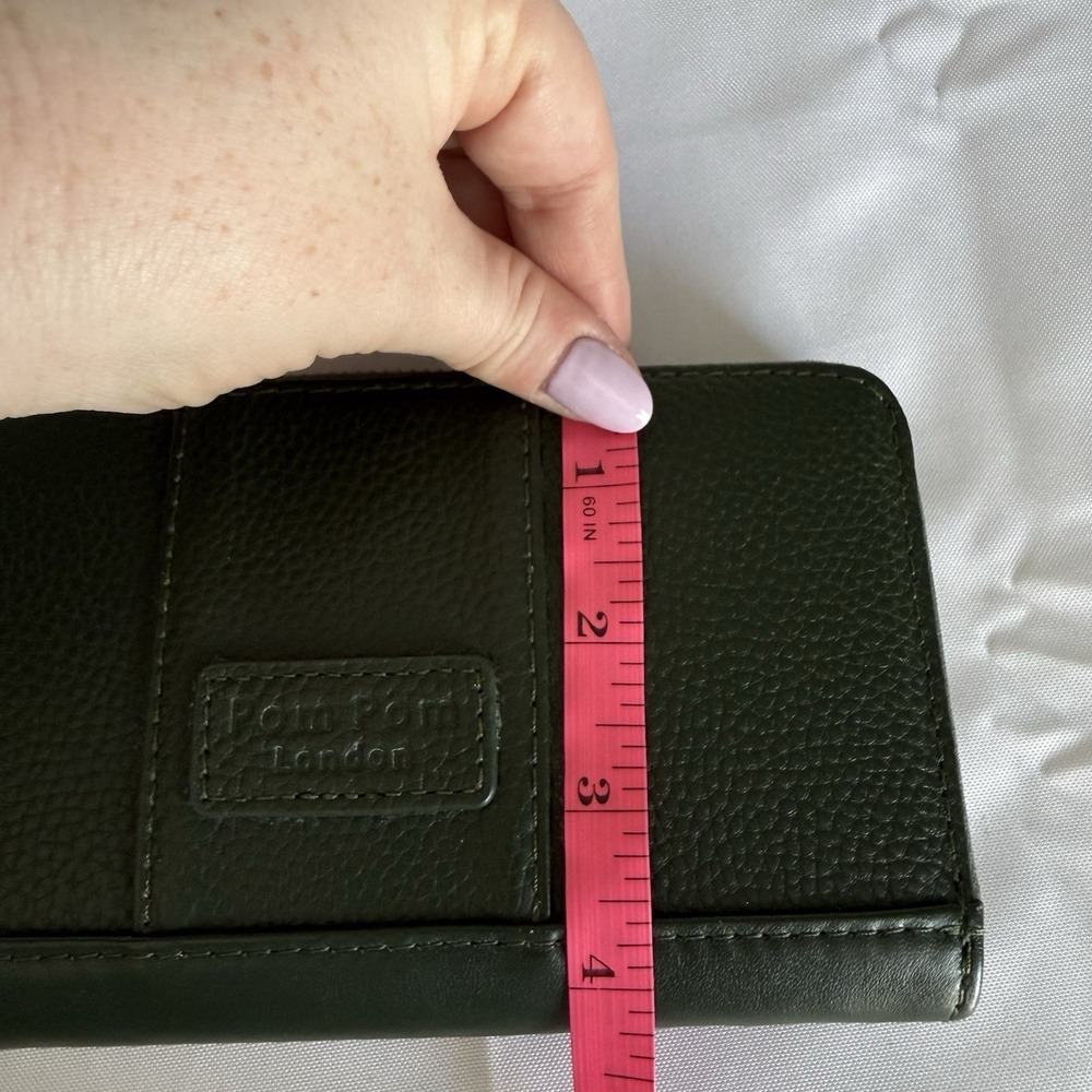Pom Pom London Leather Forrest Green Chelsea Wallet Full Zip Around Card Case - Picture 12 of 14